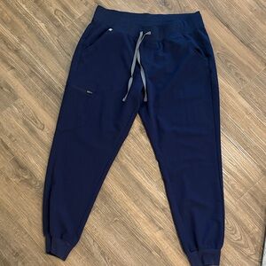 Figs Women's Zamora Navy Joggers